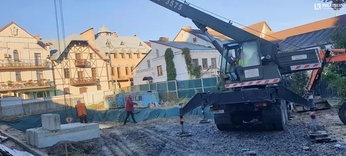 Луцька влада вбиває туристичний потенціал Старого міста, – депутат про залиті бетоном підземелля (фото)