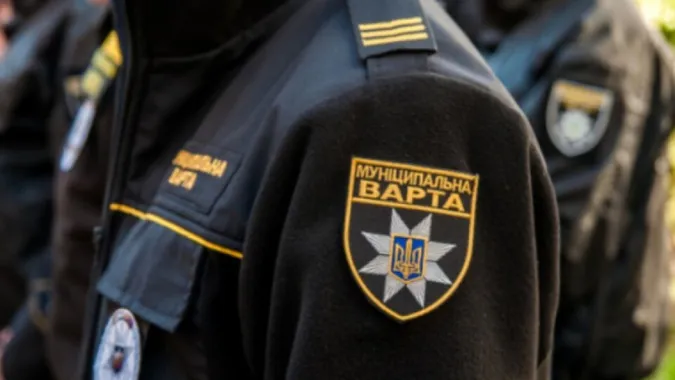 Шарпанина з мунвартівцями у Луцьку: водій-порушник публічно вибачився (відео)