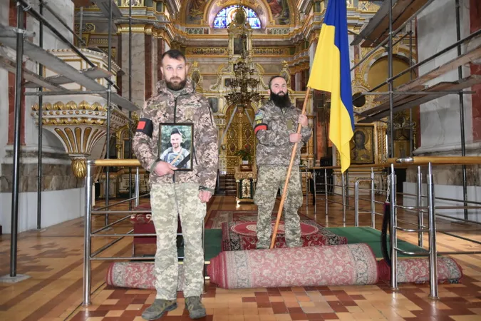 У Луцьку попрощалися з полеглим на Херсонщині Андрієм Булгаковим (фото)