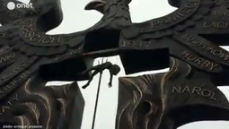 Дитина на вилах: у Польщі планують встановити пам'ятник Волинській трагедії (фото)