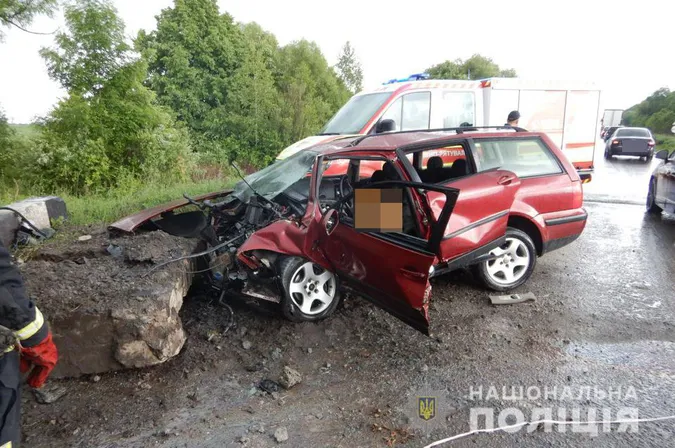 На Волині за вихідні в аваріях постраждали шестеро людей (фото)