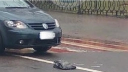 У Володимирі Volkswagen збив людину на переході (фото)