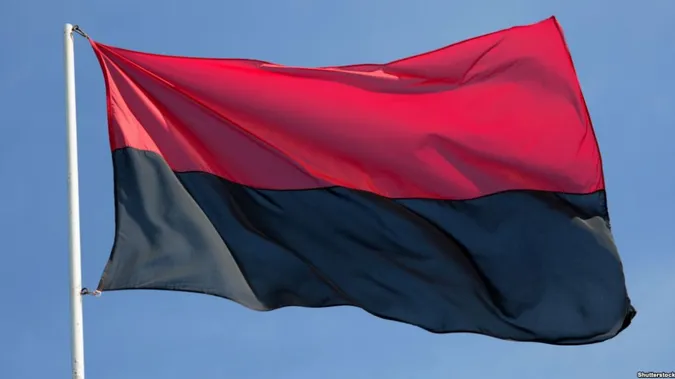 На будівлі міськради на Волині майорітиме стяг ОУН 