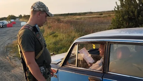 Не мовчіть: волинські прикордонники шукають корупцію (фото)
