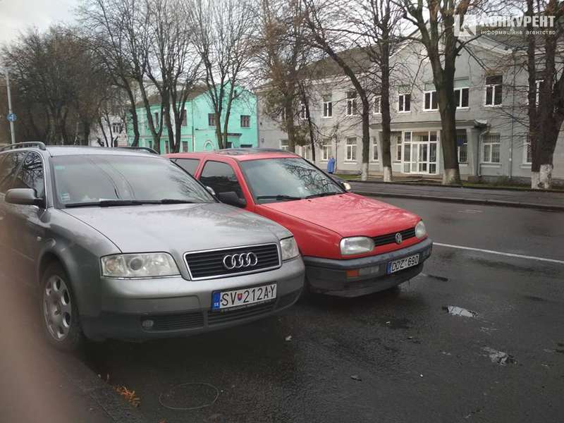 Аварія у Луцьку: дві «євробляхи» знайшли одна одну