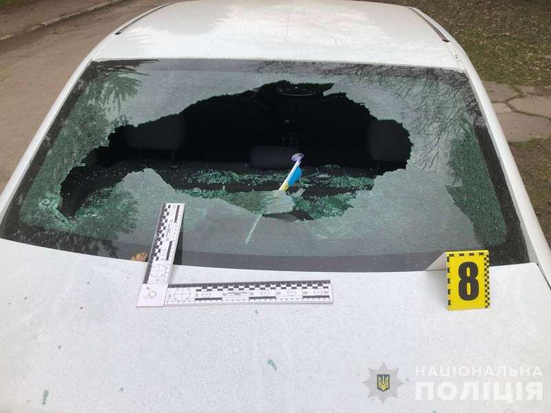 У Луцьку з'ясували, хто й навіщо потрощив автомобілі служби таксі Bolt (фото)