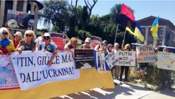 У Римі українці виступили проти візиту Путіна до Італії (фото)