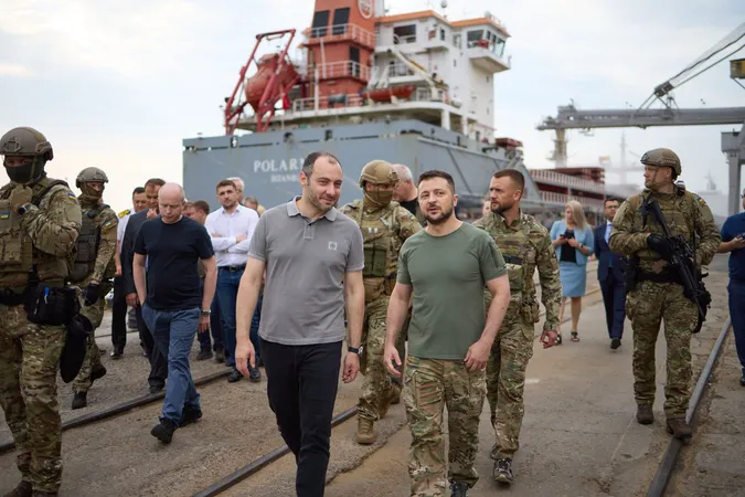 Зеленський у Чорноморську чекає на початок експорту зерна (фото, відео)