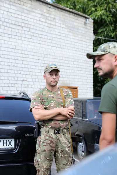 Поліцейські-добровольці з Волині вирушили у зону бойових дій (фото)