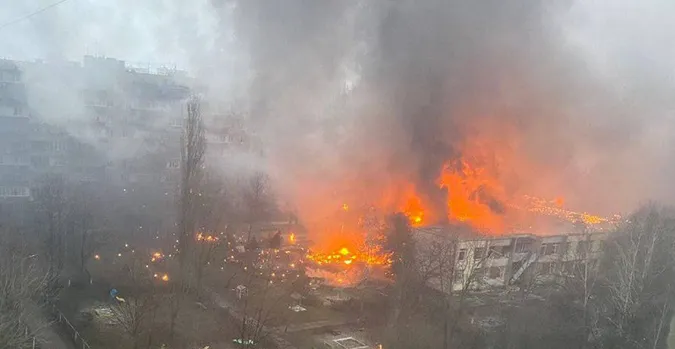 ❗️ Падіння гелікоптера у Броварах: загинуло керівництво МВС (відео)