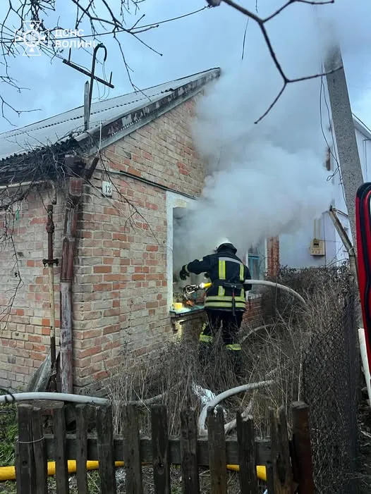 У Луцьку на місці ранкової пожежі знайшли тіло чоловіка