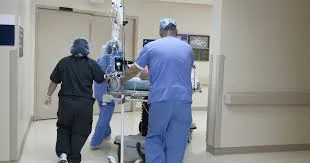 Більше 80% померлих від коронавірусу в Україні – старші за 50 років