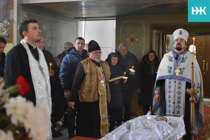 На Волині попрощалися із старшим лейтенантом Миколою Цапуком (фото)