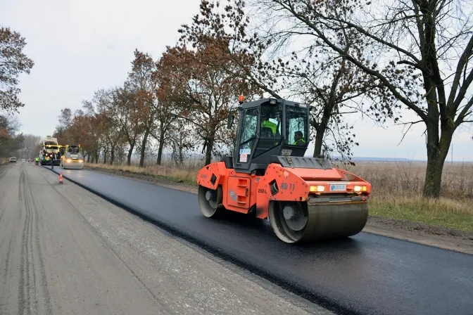 Розпочали ремонт дороги Львів–Радехів–Луцьк