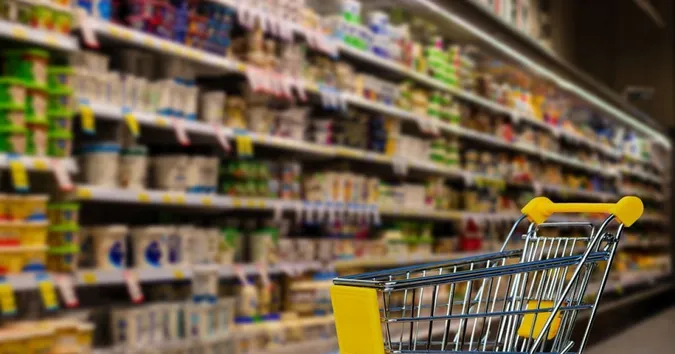 Люди масово скуповують: в Україні різко здешевшав популярний продукт
