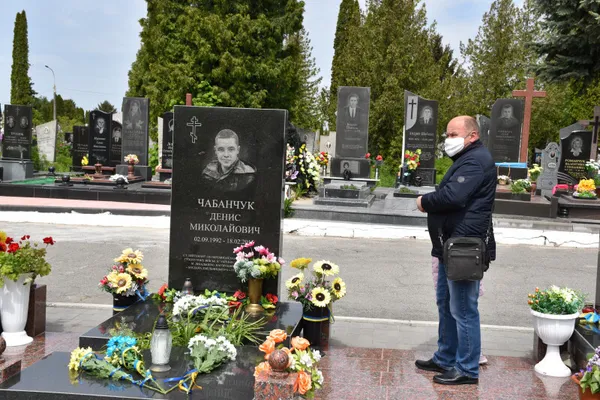 У Луцьку вшанували військових, які загинули в зоні АТО і ООС