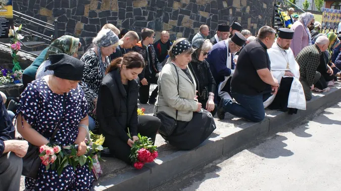 Назавжди 29: на Волині попрощалися з Героєм Анатолієм Радчуком (фото)