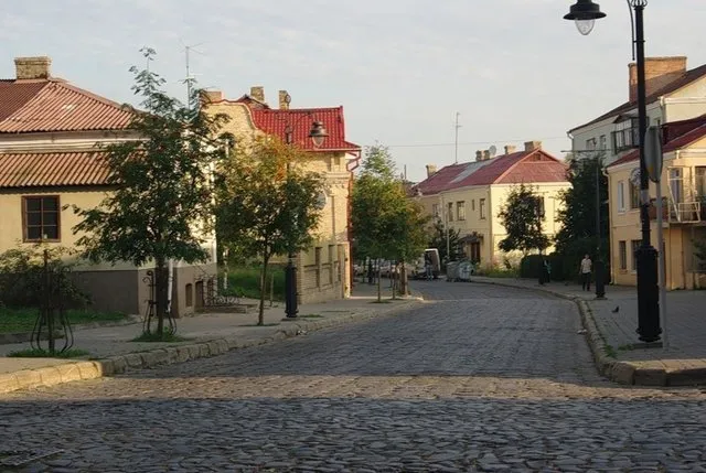 У Луцькраді мізкуватимуть над парковками в Старому місті 