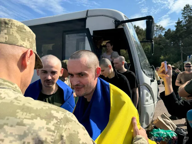 З полону повернули 49 українців та українок (фото)