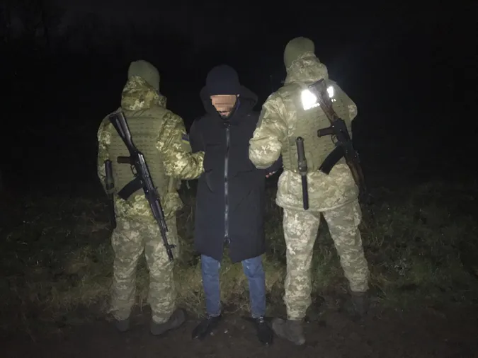 Спроба №2: на Волині затримали сирійця, який хотів дістатися до Польщі
