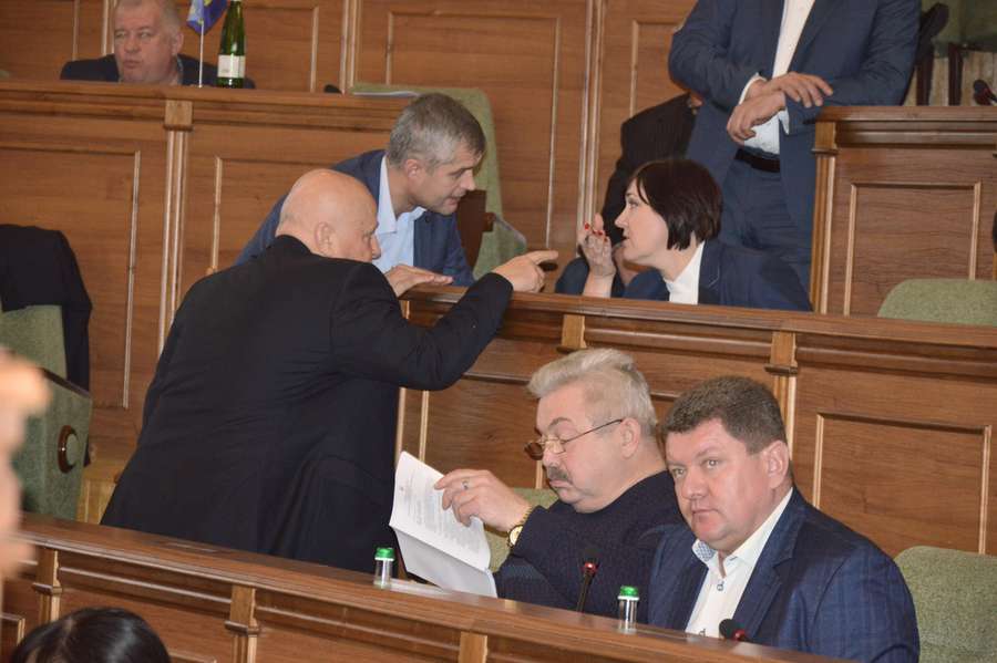 «Ручний» бюджет, або Як Савченко депутатів Волиньради шпетив (репортаж)