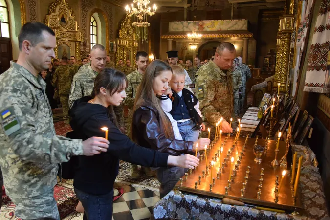 На Волині п’ятьом родинам загиблих прикордонників вручили державні нагороди (фото)
