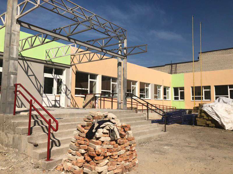 Після термомодернізації школа в Нововолинську економитиме тепло для 40 будинків (фото)