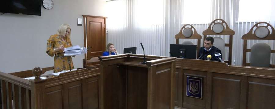 Водій, який збив у Луцьку батька з двома синами, визнав свою вину (відео)