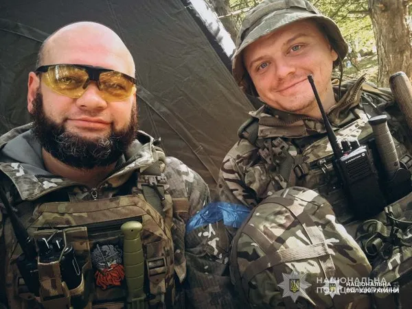 Чекає первістка, але вирушає на Схід: поліцейський-доброволець з Волині став вибухотехніком на фронті (фото, відео)