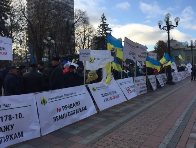 «Совок» не здається, – Фурса про протести щодо ринку землі, «євроблях» і Трудового кодексу