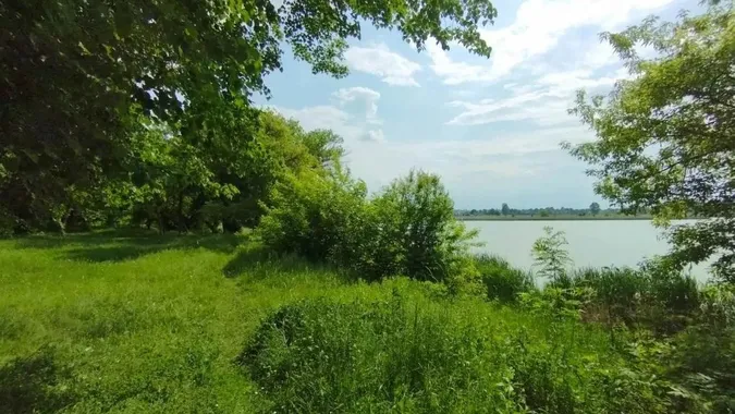 Озеро Воскреслих душ