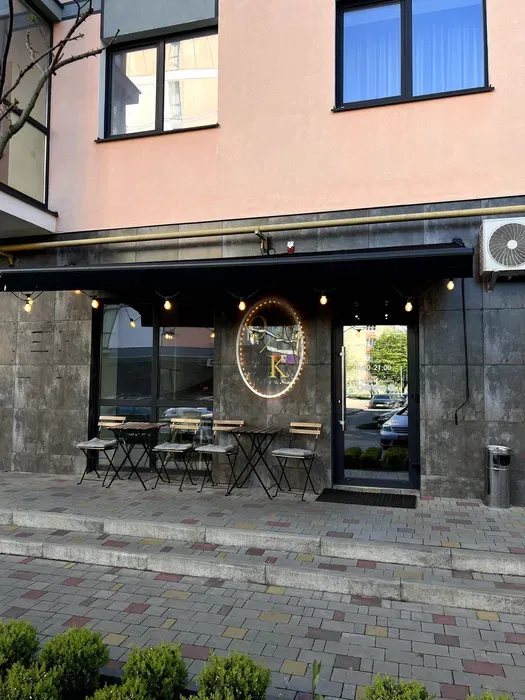 У новому ЖК в Луцьку продають естетичну кав'ярню (фото)