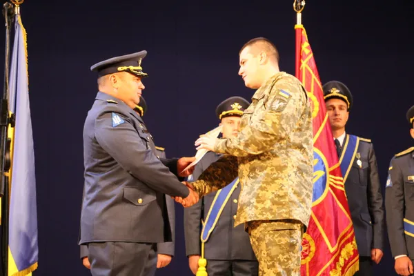 Авіабригада, яка базується у Луцьку, відзначила 80-річний ювілей (фото)