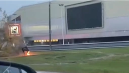 У Луцьку чоловік спалював сміття біля ПортCity (відео)