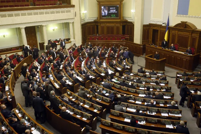 За підтримку судової реформи депутатам давали від 10 тисяч доларів, – експерт 
