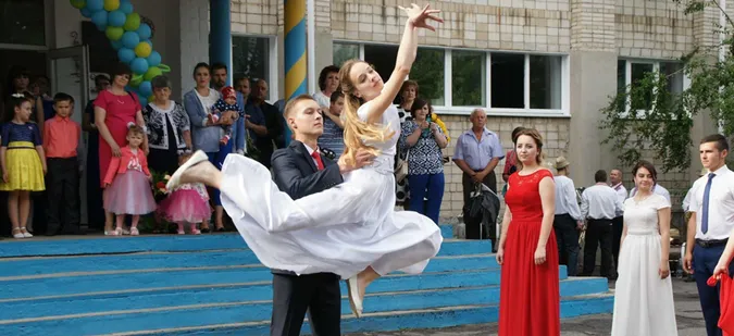 Випускний-2018: коли святкуватимуть і скільки буде випускників 