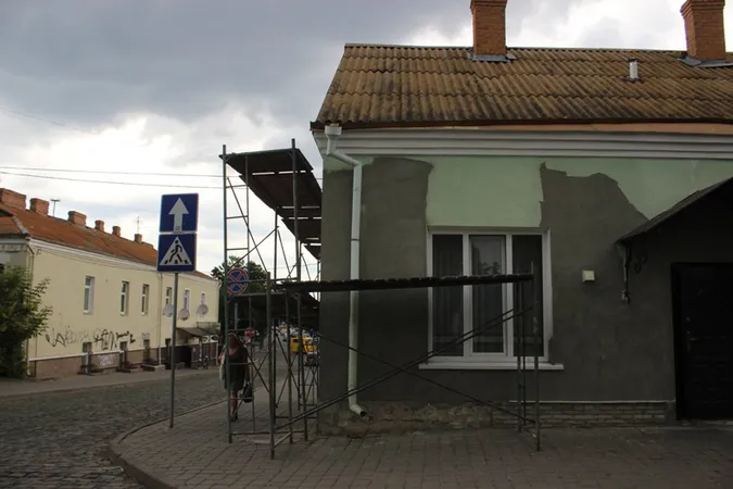 У Луцьку розпочали «косметичний ремонт» Старого міста