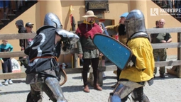 «Довгий меч» жінки: у Луцьку відбувся лицарський турнір (фото)