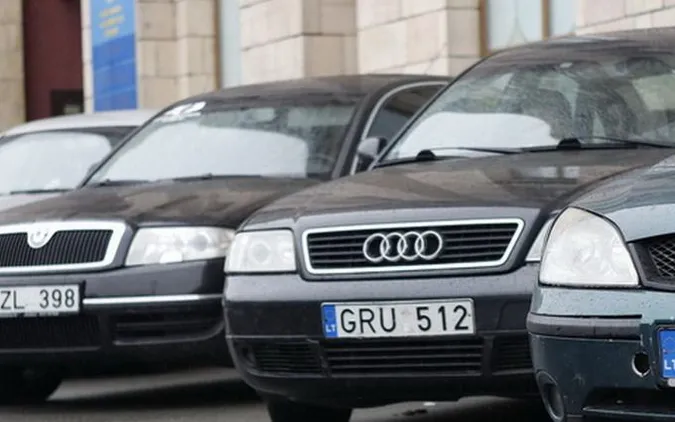 У Раді говорять про продовження пільгового періоду для розмитнення «євроблях»