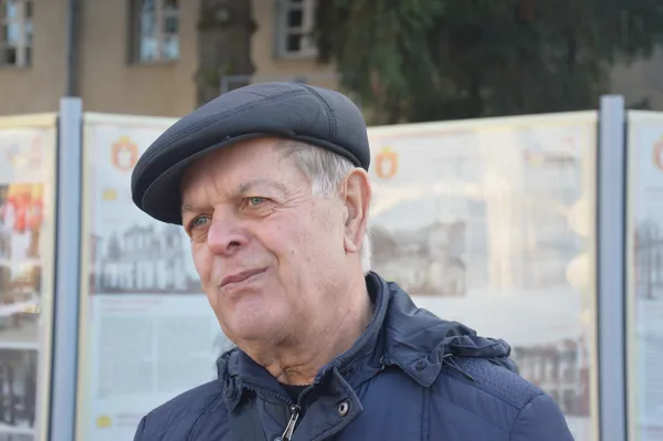 Vox populi: що сьогодні читають в Луцьку (фото) 