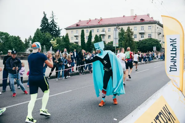 21 пласке питання ПРО БІГ до організаторів луцького півмарафону