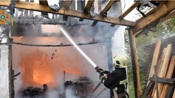 Неподалік Луцька пожежу гасили 15 рятувальників (фото, відео)