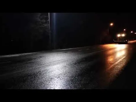 На Волині важливі дороги обробляють протиожеледними матеріалами (відео)