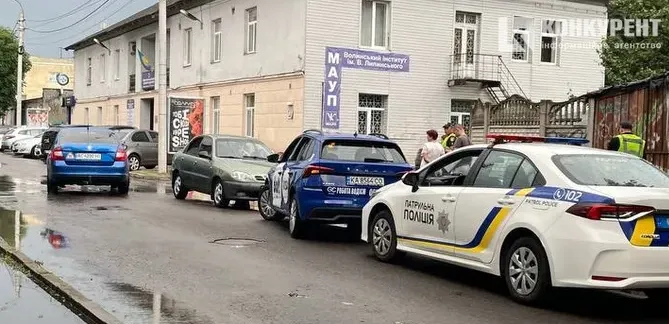 Їхав задом: деталі аварії у центрі Луцька
