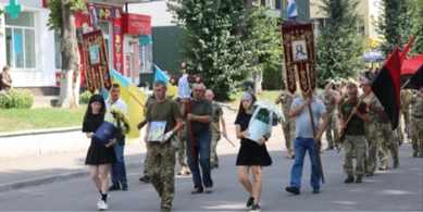 На Волині провели в останню дорогу Леоніда Остап’юка (фото)