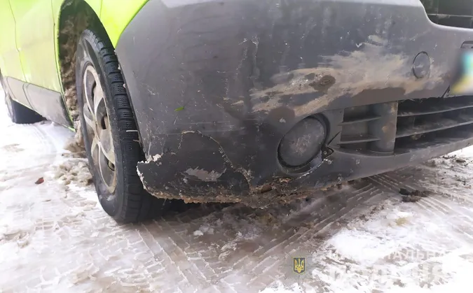 На Волині авто з'їхало в кювет: пасажирка – в лікарні