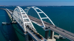 ЗСУ вдарять по Кримському мосту, щойно з'явиться можливість, – РНБО (відео)