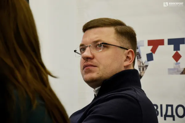 Яку воду продають лучанам: перевірять якість бутильованої води (експеримент)