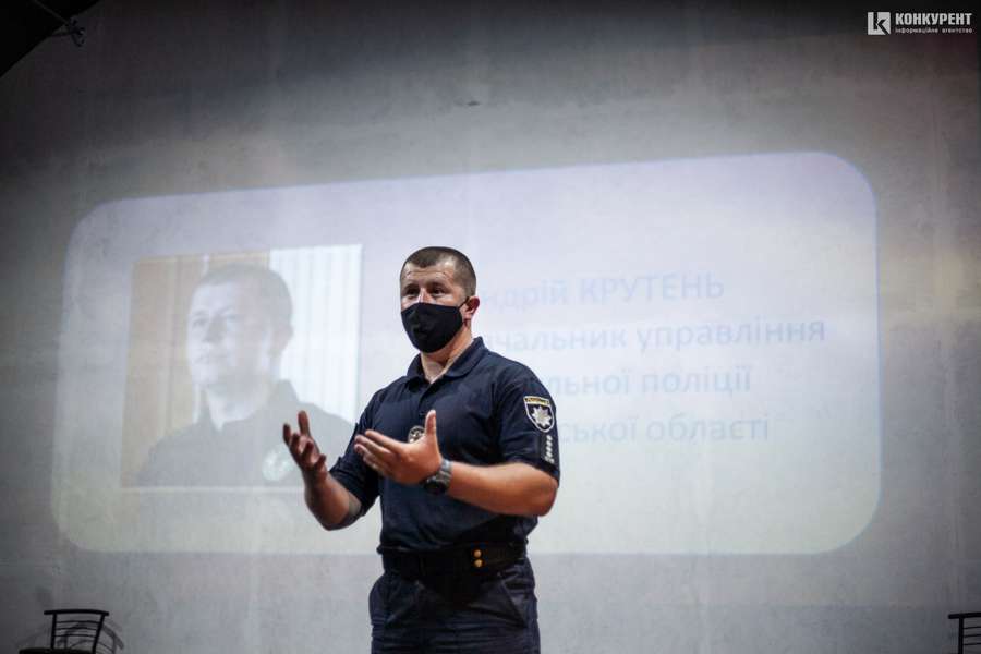 Паски безпеки: у Луцьку презентували анімаційний ролик (фото, відео)
