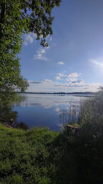 Показали красу одного з невеликих озер на Волині (фото)